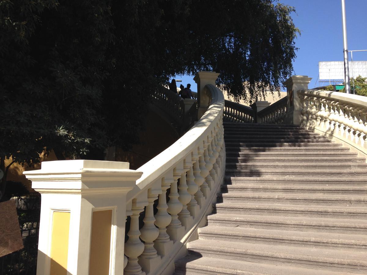 Azzai Bellas Artes ซานติอาโก ภายนอก รูปภาพ